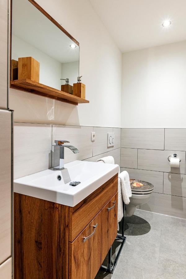 Haus Silvretta Nova Apartman Tschagguns Kültér fotó